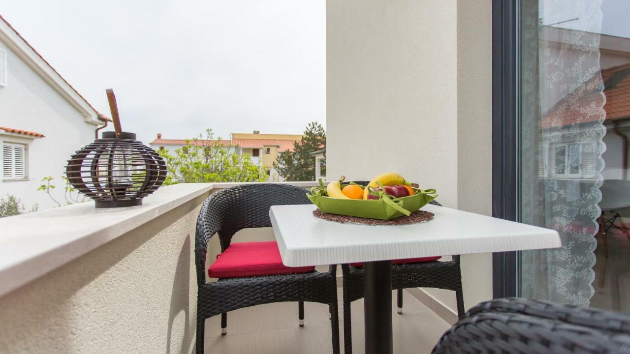 Apartmani Memories I Baška Zewnętrze zdjęcie